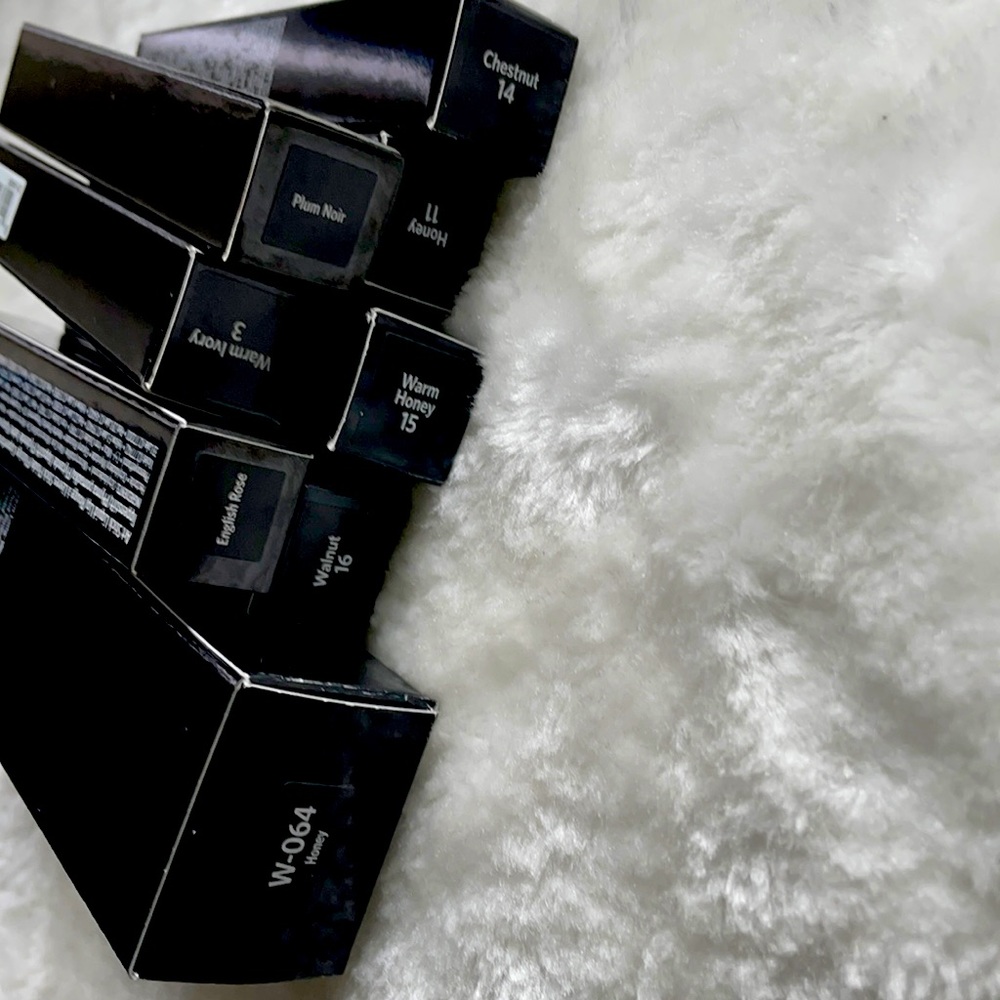 Bobbi brown makeup for sale!!!
